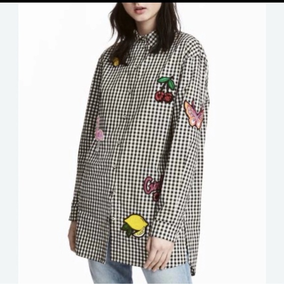 H&M Shirt Women Size 2 Black White Sequin Appliqué Gingham Check Button Front - Picture 1 of 8